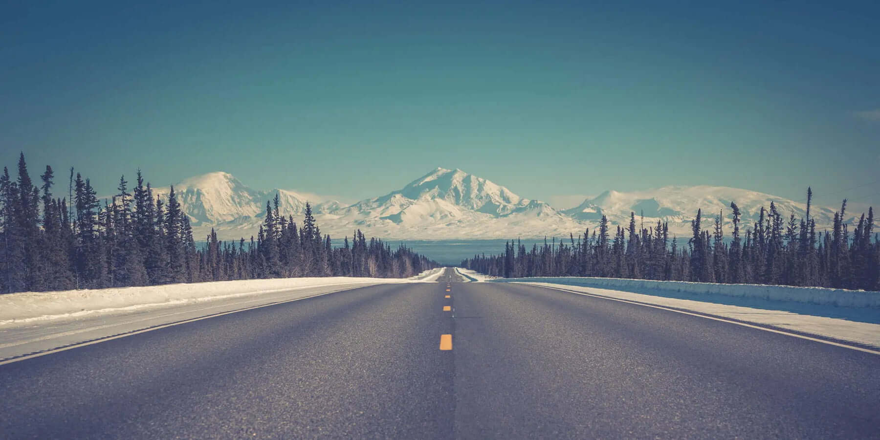 Top 6 Destinations Around the World to Travel to this Winter