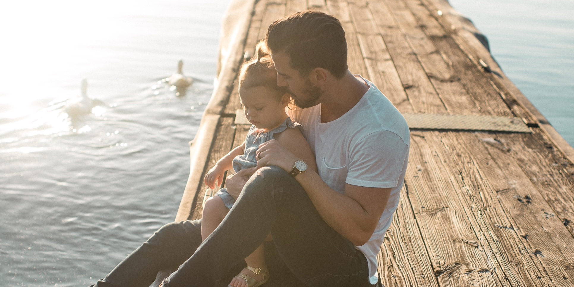 The Best Father's Day Gifts for the Dad Who Travels