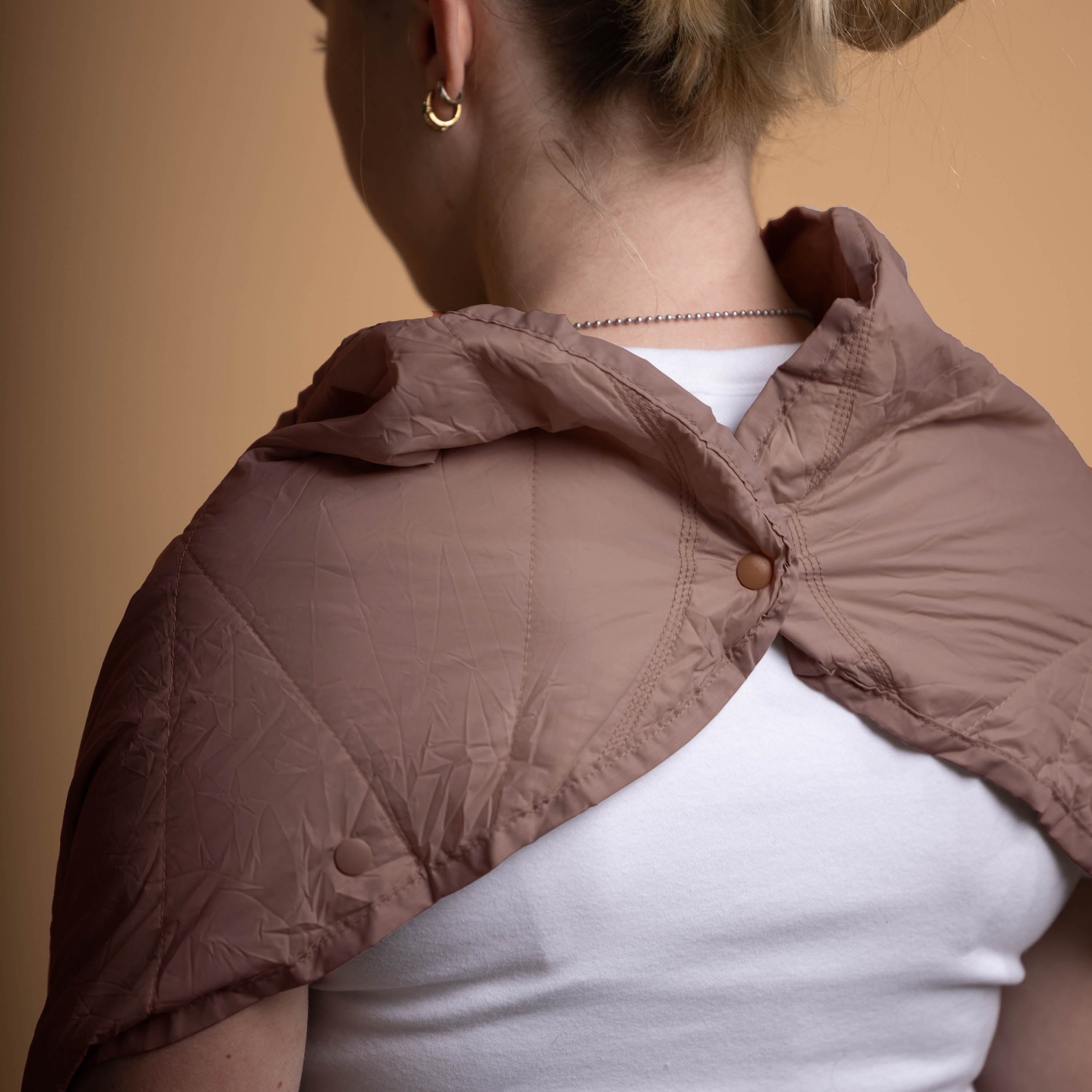 Layover™ XL Travel Blanket - Packable & Puffy | Quartz Gravel