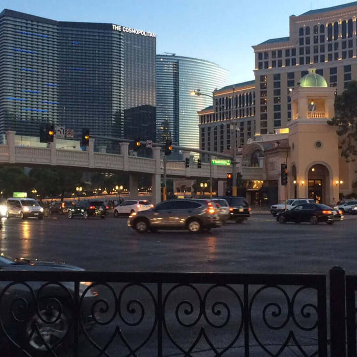 Stay on the Las Vegas Strip Without Going Broke